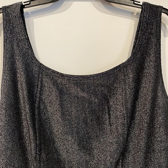 Ladies elegant tank top by Ness. - Picture 2 of 4